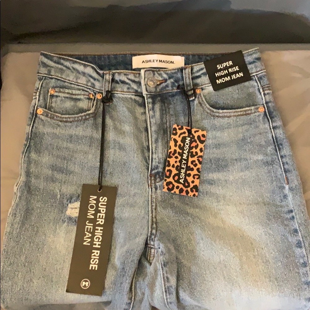 Mom Jeans